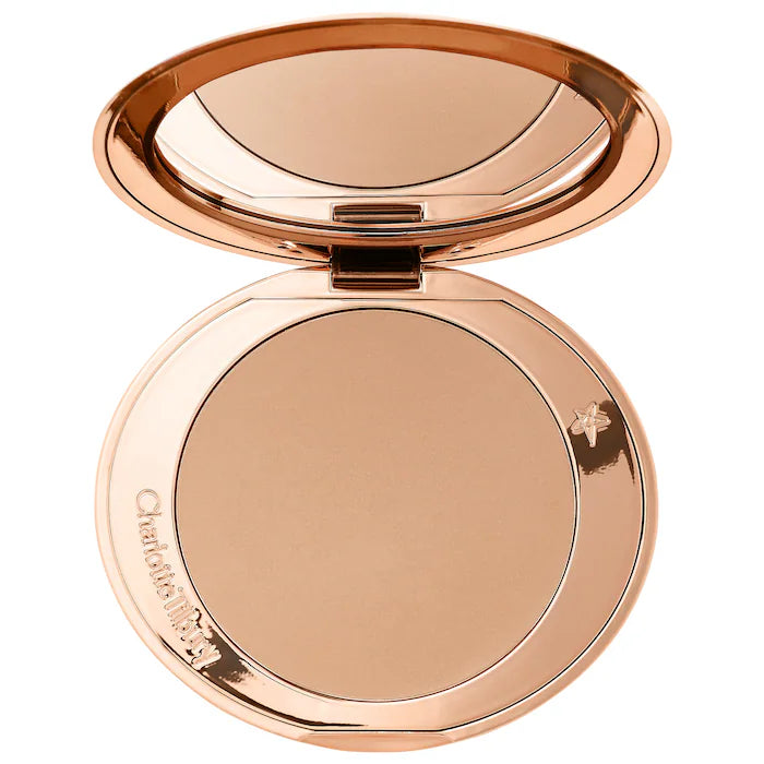 Charlotte Tilbury 
Refillable Airbrush Matte Bronzer